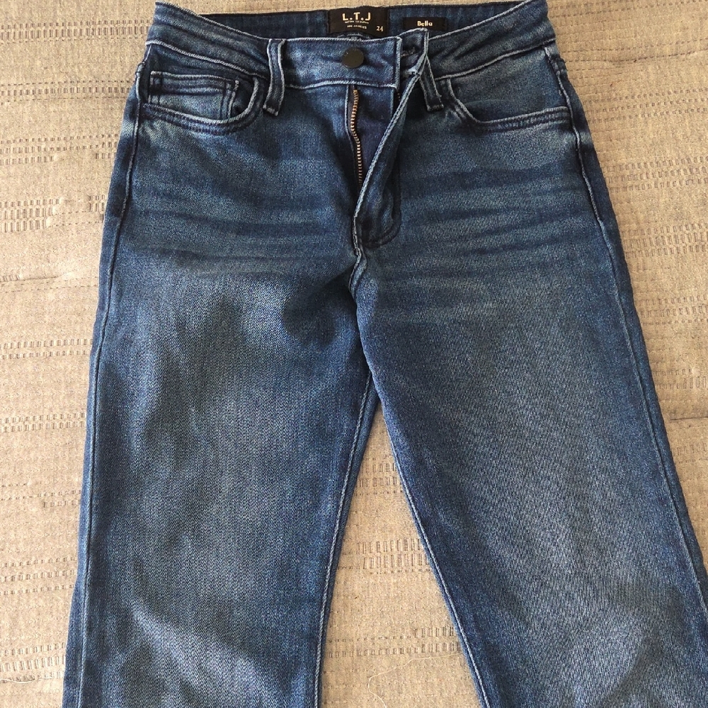 Women's Blue Jeans